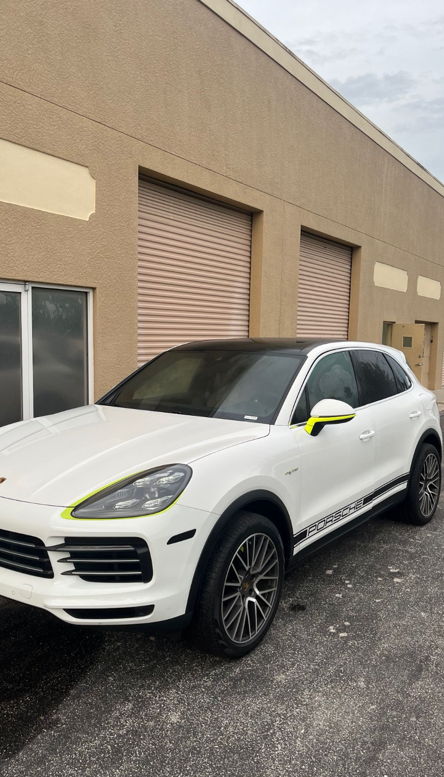 Automotive Tinting